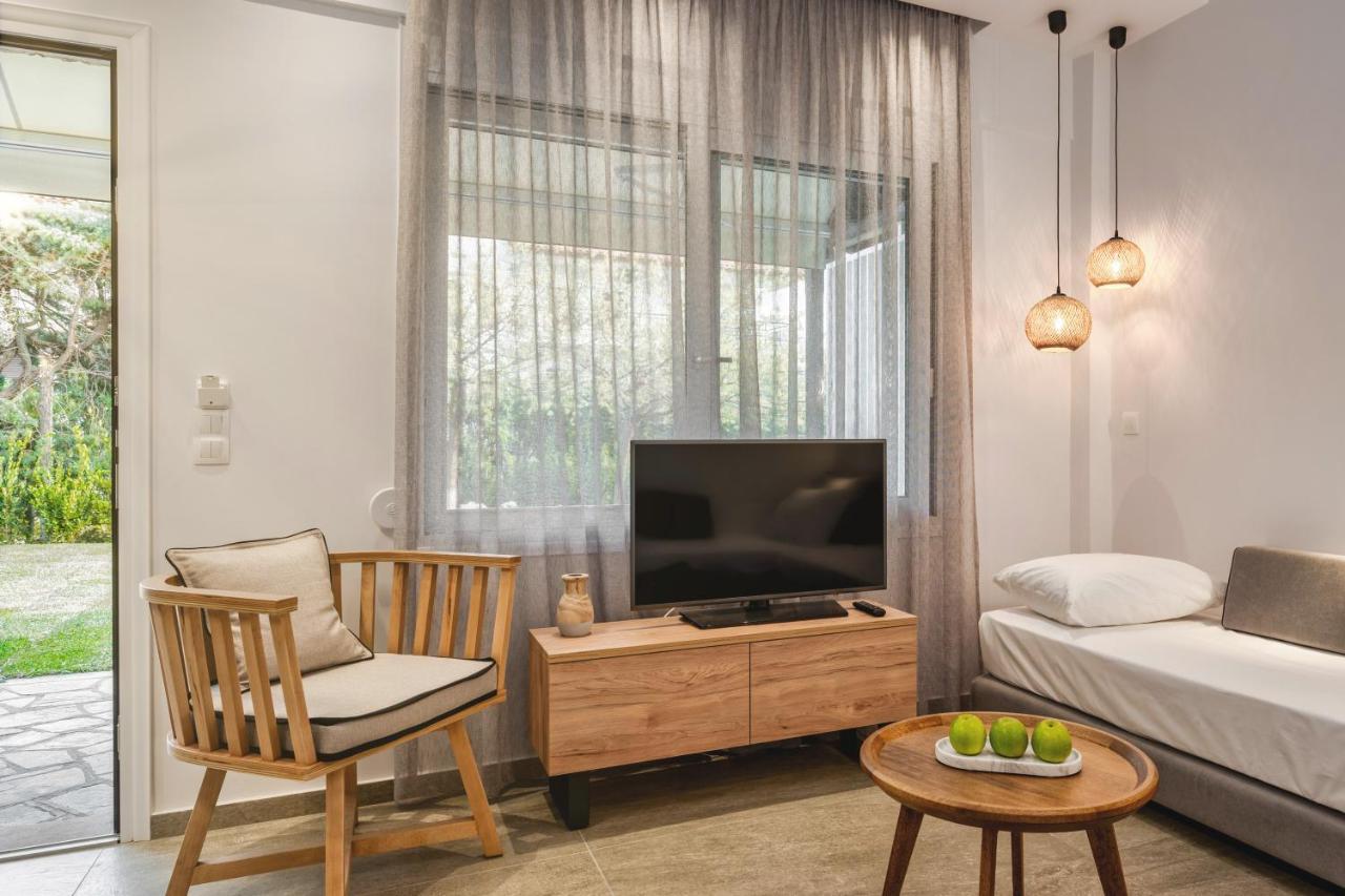 Coel Luxury Suites By Rentalspro Services - Potidea Halkidiki Nea Poteidaia Zewnętrze zdjęcie